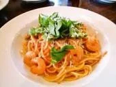エビのハーブクリームパスタ